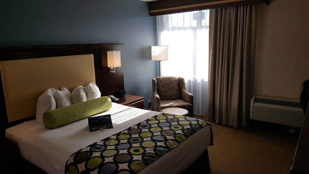 Best Western Plus Coeur D'Alene Inn Exterior photo